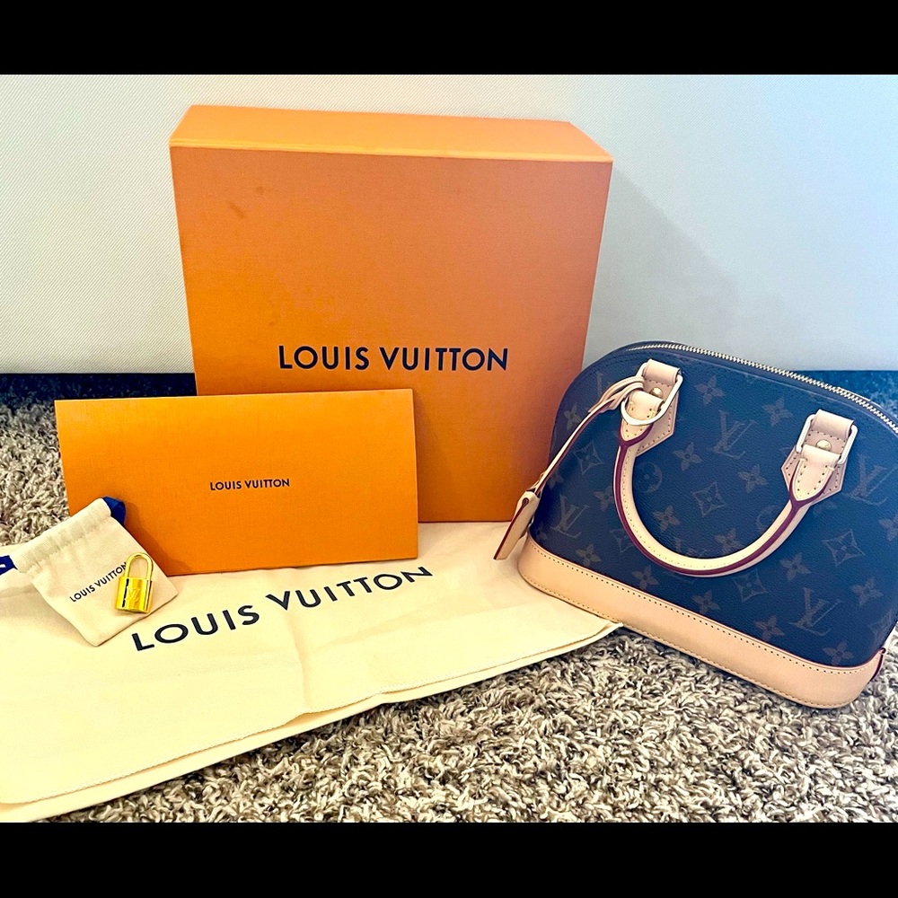💫ALMA BB. Authentic Handbag.